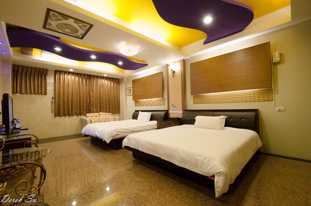 Xianfeng B&B เมืองฮวาเหลียน ภายนอก รูปภาพ
